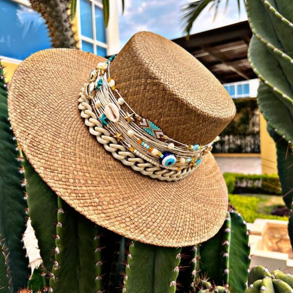 decorated hat, hats decorated in Colombia, personalized hats made from iraca palm, handmade hats with embroidery, test1234, Cordobes Hat Ojito
