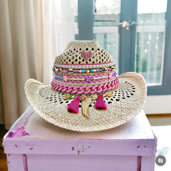 decorated hat, hats decorated in Colombia, personalized hats made from iraca palm, handmade hats with embroidery, test1234, Natural Openwork Rose Hat