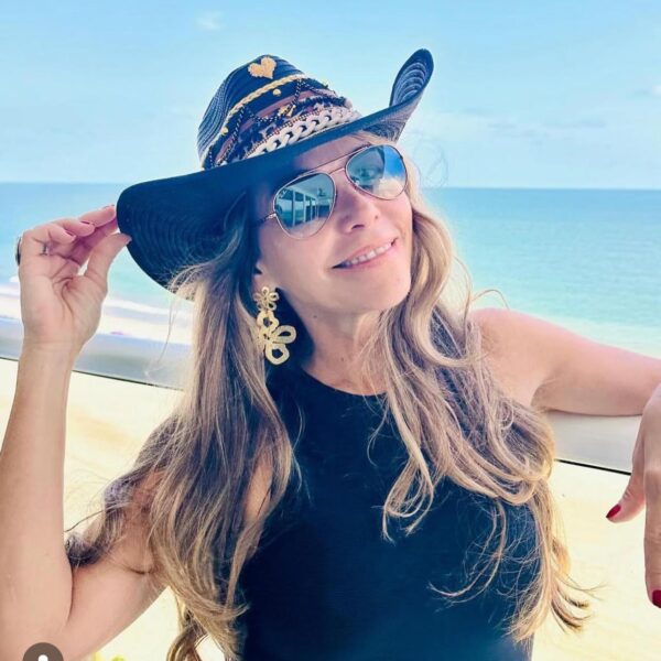 decorated hat, hats decorated in Colombia, personalized hats made from iraca palm, handmade hats with embroidery, test1234, Rock Heart Cowboy Hat