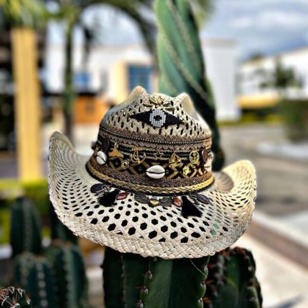 decorated hat, hats decorated in Colombia, personalized hats made from iraca palm, handmade hats with embroidery, test1234, Womens Openwork Hat Nieve