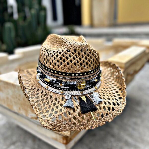 decorated hat, hats decorated in Colombia, personalized hats made from iraca palm, handmade hats with embroidery, test1234, Womens Openwork Hat Star