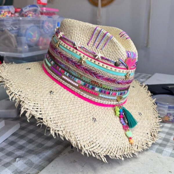 decorated hat, hats decorated in Colombia, personalized hats made from iraca palm, handmade hats with embroidery, test1234, Frayed Tribe Heart Pinky Hat in Natural Color 00002