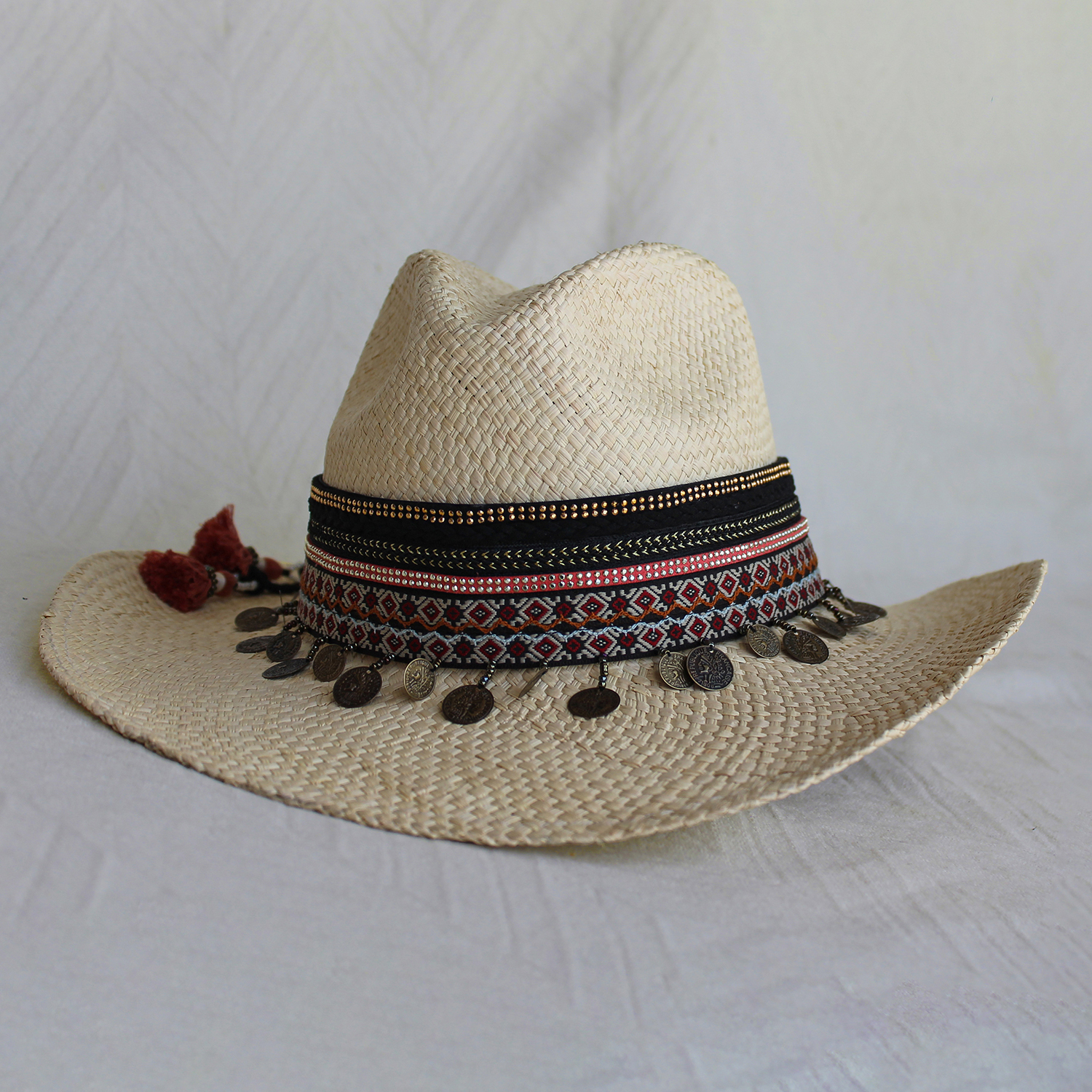 Natural Color Borsalino Hat with Boho Travel Pinky Coins Decoration Natural Color Borsalino Hat with Boho Travel Pinky Coins Decoration
